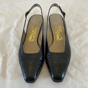 Salvatore Ferragamo black sling back Low Heel Shoes